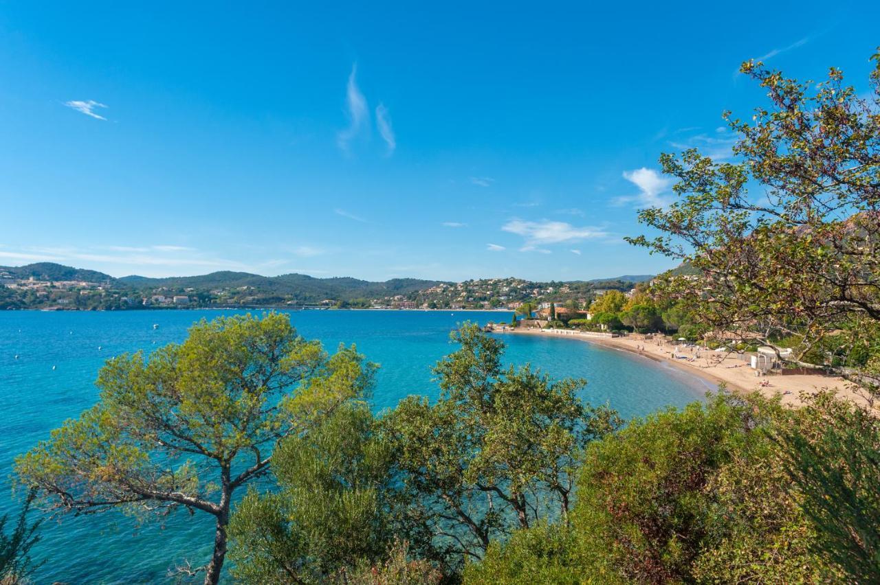 Agay Cap Esterel Village Allee Fleurs - F2 Clim Vue Golf Et Mer - Grande Terrasse Plein Sud Saint-Raphaël Dış mekan fotoğraf