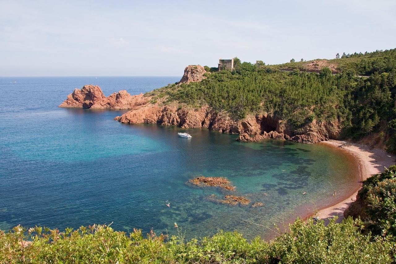 Agay Cap Esterel Village Allee Fleurs - F2 Clim Vue Golf Et Mer - Grande Terrasse Plein Sud Saint-Raphaël Dış mekan fotoğraf