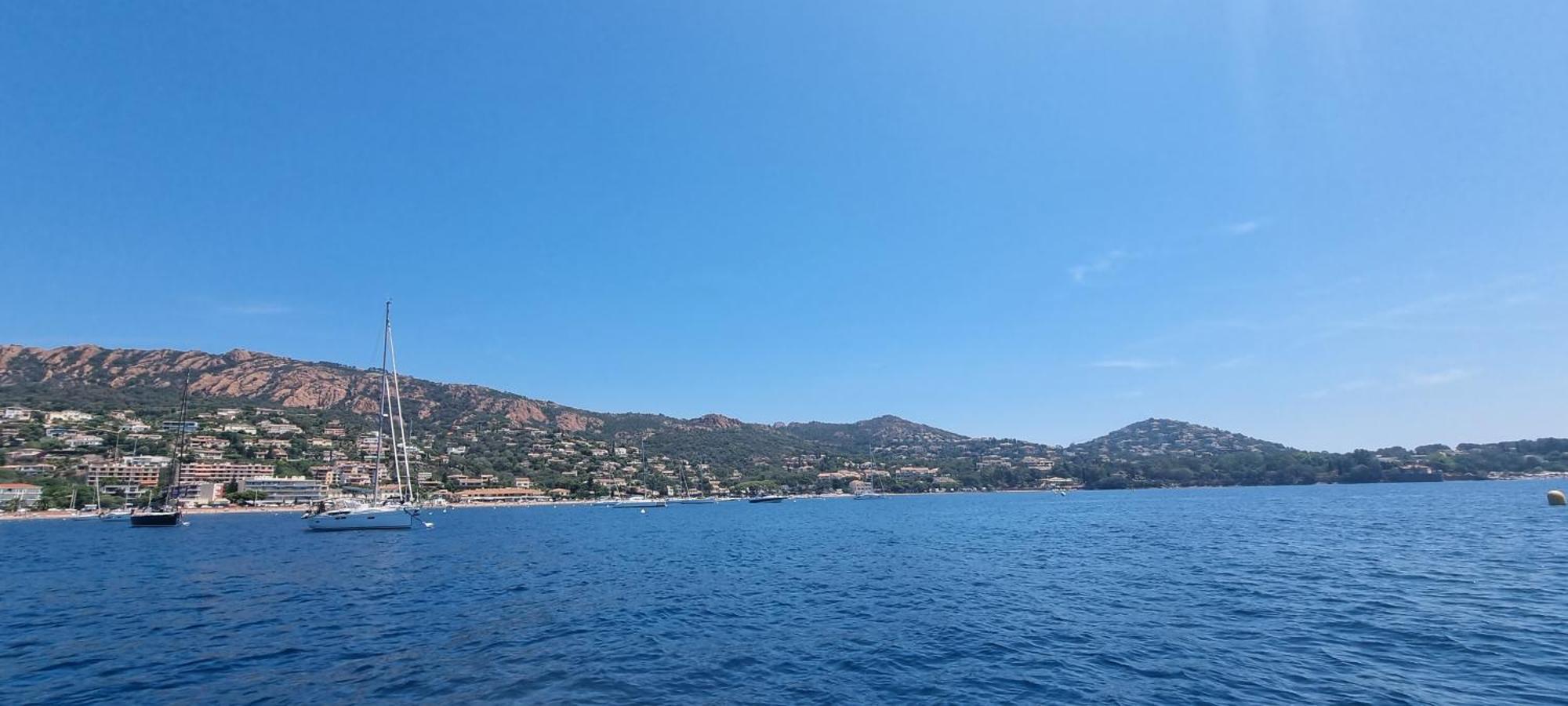 Agay Cap Esterel Village Allee Fleurs - F2 Clim Vue Golf Et Mer - Grande Terrasse Plein Sud Saint-Raphaël Dış mekan fotoğraf